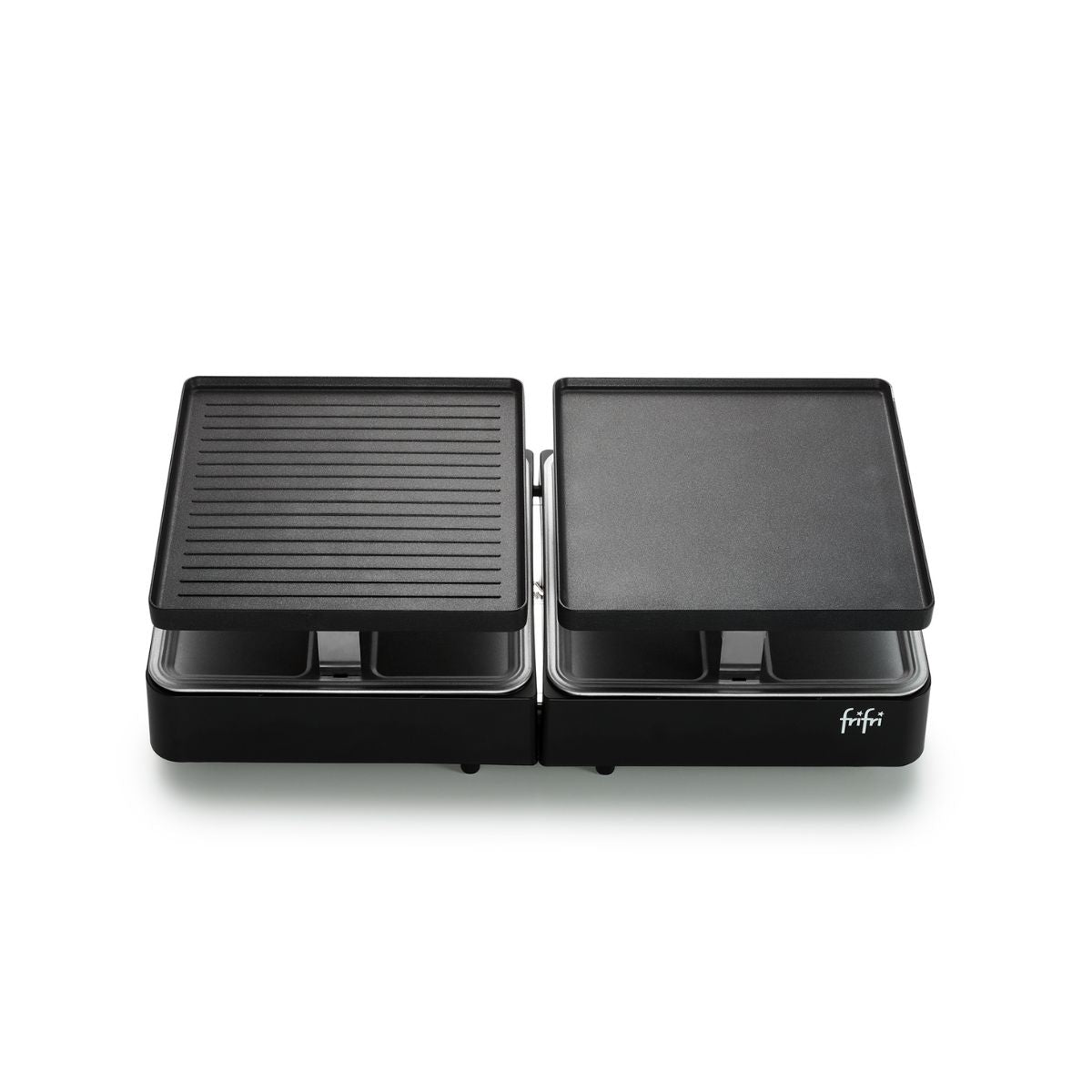 Zwarte dubbele elektrische Raclette Gourmet-grill met twee onafhankelijke kookoppervlakken — één geribbeld, het andere glad — en een PFAS-vrije keramische coating voor gezondere maaltijden, getoond tegen een witte achtergrond.